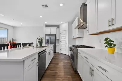 3382 Trumpet Vine Drive, Folsom, CA 95630 - Photo 7