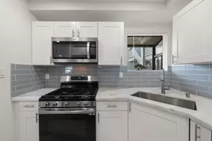 7401 Auburn Oaks Ct, Citrus Heights, CA 95621 - Photo 7