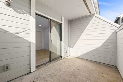 7401 Auburn Oaks Court #M, Citrus Heights, CA 95621 - Photo 21