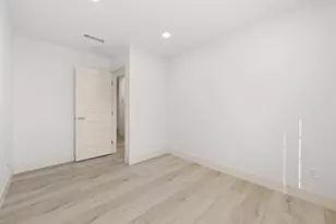 7401 Auburn Oaks Ct, Citrus Heights, CA 95621 - Photo 23