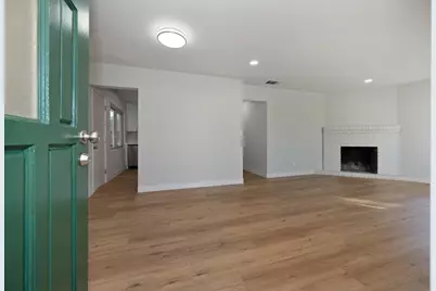 6310 38th Avenue, Sacramento, CA 95824 - Photo 17