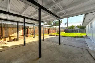 6310 38th Ave, Sacramento, CA 95824 - Photo 7