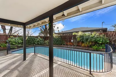 2033 Santa Lucia Way, Carmichael, CA 95608 - Photo 37