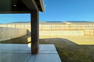 1205 E Orange St, Avenal, CA 93204 - Photo 13