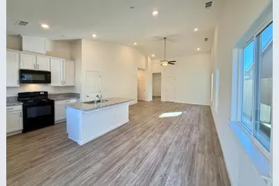 1205 E Orange Street, Avenal, CA 93204 - Photo 7