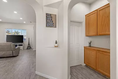 5967 Leonardo Way, Elk Grove, CA 95757 - Photo 11