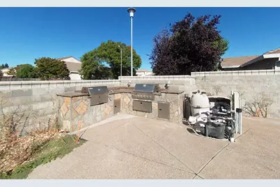 5925 Livorno Way, Elk Grove, CA 95757 - Photo 7