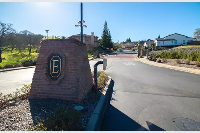 703 Glen-Mady Way, Folsom, CA 95630 - Photo 1