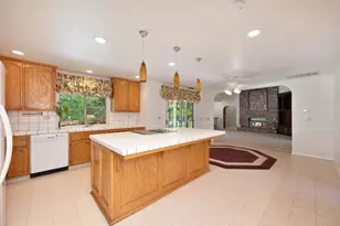 116 Raeanne Ln, Folsom, CA 95630 - Photo 13