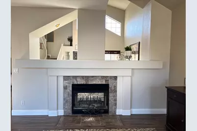 4909 Hidden Meadow Way, Antelope, CA 95843 - Photo 15