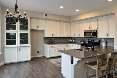 4909 Hidden Meadow Way, Antelope, CA 95843 - Photo 11