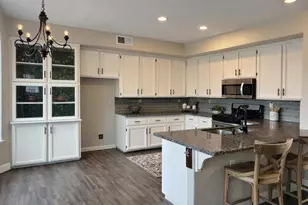 4909 Hidden Meadow Way, Antelope, CA 95843 - Photo 11