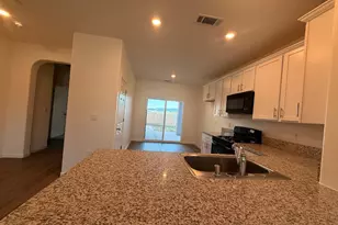 1105 E Orange St, Avenal, CA 93204 - Photo 27