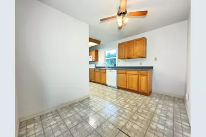 308 N Grant Avenue, Manteca, CA 95336 - Photo 7