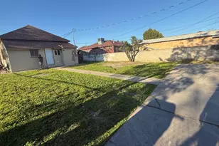 2006 E Lafayette St, Stockton, CA 95205 - Photo 3