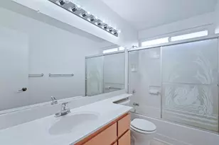 8644 Travary Way, Antelope, CA 95843 - Photo 19