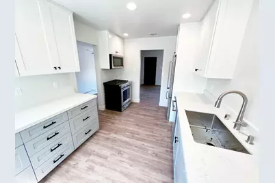 5650 Broadway, Sacramento, CA 95820 - Photo 15