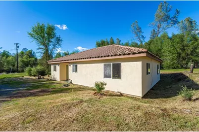 13807 Bluebird Way, Oregon House, CA 95962 - Photo 11