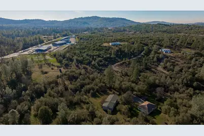 13807 Bluebird Way, Oregon House, CA 95962 - Photo 5