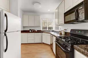 3180 Albany Cir, Davis, CA 95618 - Photo 17