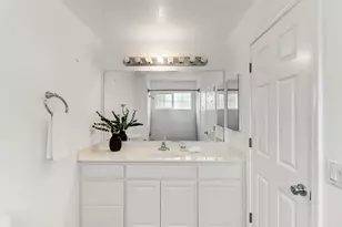 3180 Albany Cir, Davis, CA 95618 - Photo 29