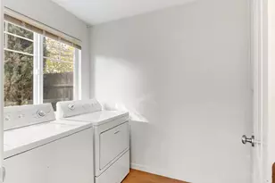 3180 Albany Cir, Davis, CA 95618 - Photo 37