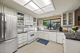 9328 N Winding Oak Dr, Fair Oaks, CA 95628 - Photo 7