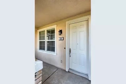 588 Cutting Horse Drive #164, Oakdale, CA 95361 - Photo 5
