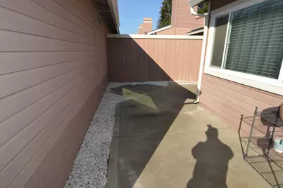 1200 Lakewood Avenue #12, Modesto, CA 95355 - Photo 15