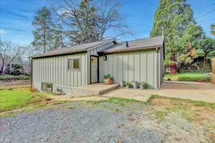 10149 East Dr, Grass Valley, CA 95945 - Photo 3