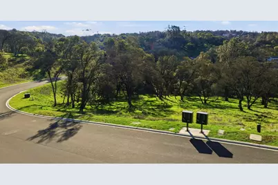 6738 Western Sierra Way, El Dorado Hills, CA 95762 - Photo 15