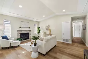 14 La Jacque Ct, Sacramento, CA 95823 - Photo 5