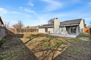 14 La Jacque Ct, Sacramento, CA 95823 - Photo 23