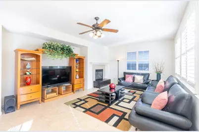 5706 Tres Piezas Drive, Sacramento, CA 95835 - Photo 15