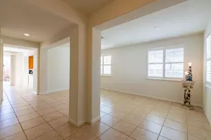 5706 Tres Piezas Dr, Sacramento, CA 95835 - Photo 19