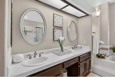 7817 Melfort Way, Elk Grove, CA 95758 - Photo 45