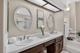 7817 Melfort Way, Elk Grove, CA 95758 - Photo 45