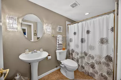 3816 Babson Drive, Elk Grove, CA 95758 - Photo 15