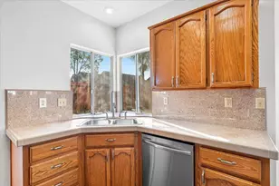 3624 Effingham Ln, Modesto, CA 95357 - Photo 19