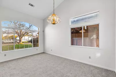 3624 Effingham Lane, Modesto, CA 95357 - Photo 9