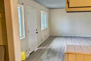 1 La Pera Ct, Sacramento, CA 95823 - Photo 5