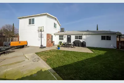 840 Del Monte Court, Manteca, CA 95336 - Photo 29