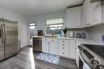 840 Del Monte Court, Manteca, CA 95336 - Photo 11