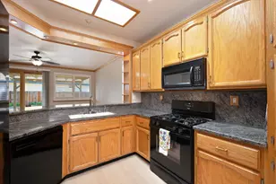 9594 Prost Ct, Elk Grove, CA 95758 - Photo 15