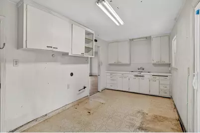 2640 Atlas Avenue, Sacramento, CA 95820 - Photo 9