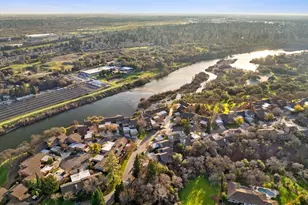 8899 Bluff Ln, Fair Oaks, CA 95628 - Photo 31