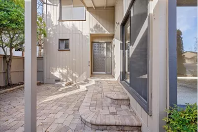 8899 Bluff Lane, Fair Oaks, CA 95628 - Photo 3