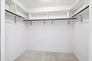 8899 Bluff Ln, Fair Oaks, CA 95628 - Photo 21