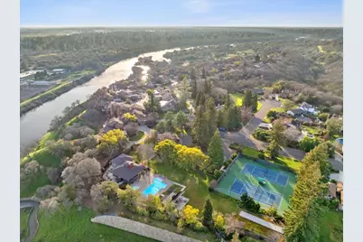8899 Bluff Lane, Fair Oaks, CA 95628 - Photo 35