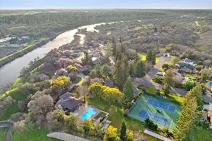 8899 Bluff Ln, Fair Oaks, CA 95628 - Photo 35